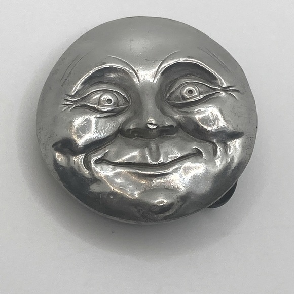 Vtg 70’s Bergamot Brass Works Art Nouveau Style Moon Face Belt Buckle 2.4” - Picture 2 of 10